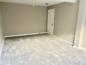 Photo 18- click for photo gallery